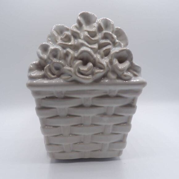 Bunny with Carrot Wagon Potpourri Sachet Holder White Glaze 5.5" High - Picture 6 of 8